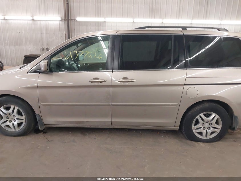 2007 Honda Odyssey Ex VIN: 5FNRL38427B409815 Lot: 43771826