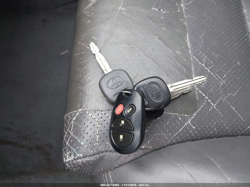 2004 Toyota Camry Solara Sle V6 VIN: 4T1CA30P44U001252 Lot: 43771865