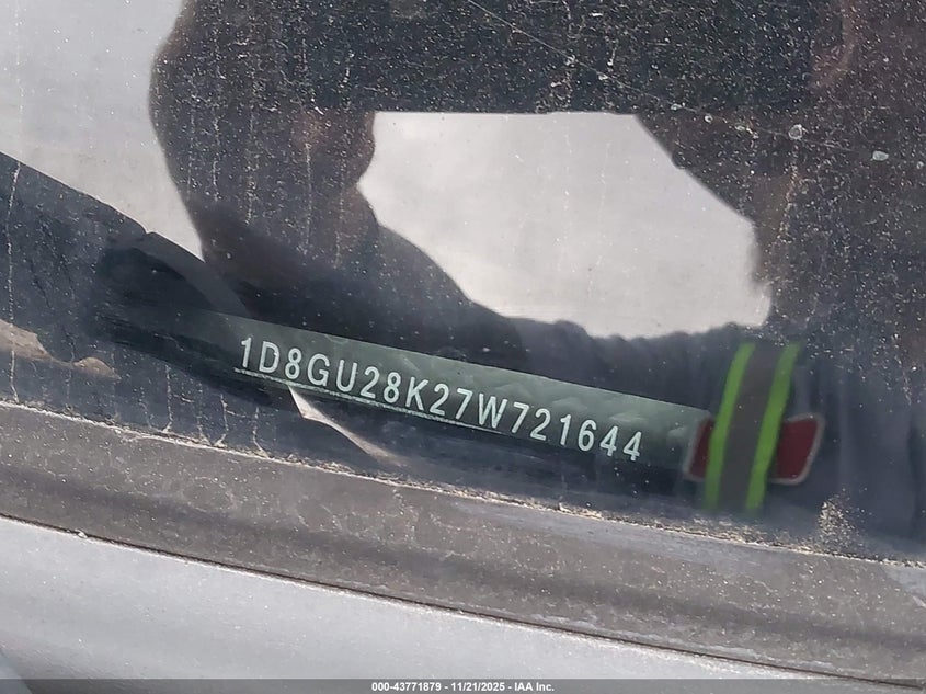 2007 Dodge Nitro Sxt VIN: 1D8GU28K27W721644 Lot: 43771879