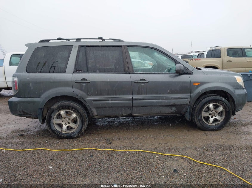 2007 Honda Pilot Ex-L VIN: 5FNYF18747B018103 Lot: 43771890