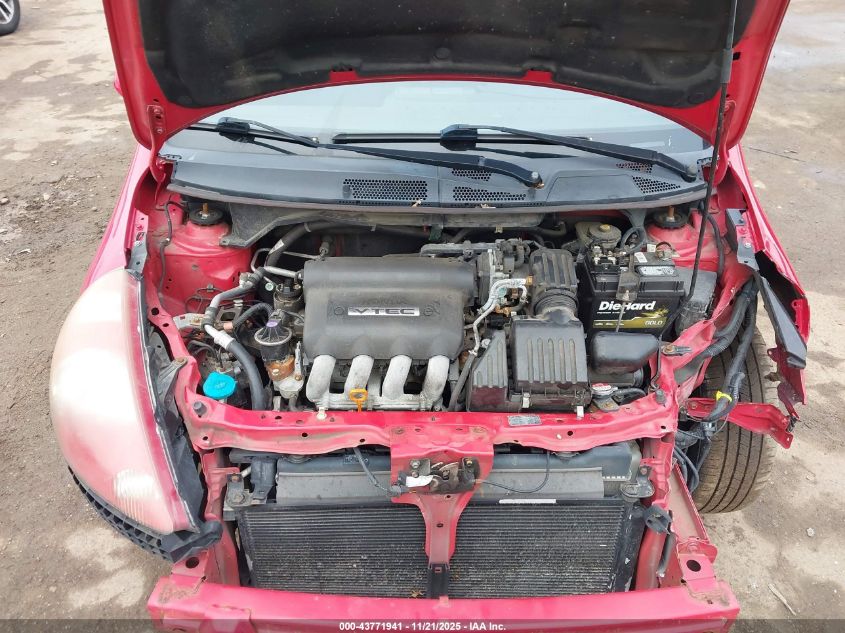 2007 Honda Fit Sport VIN: JHMGD38647S018236 Lot: 43771941