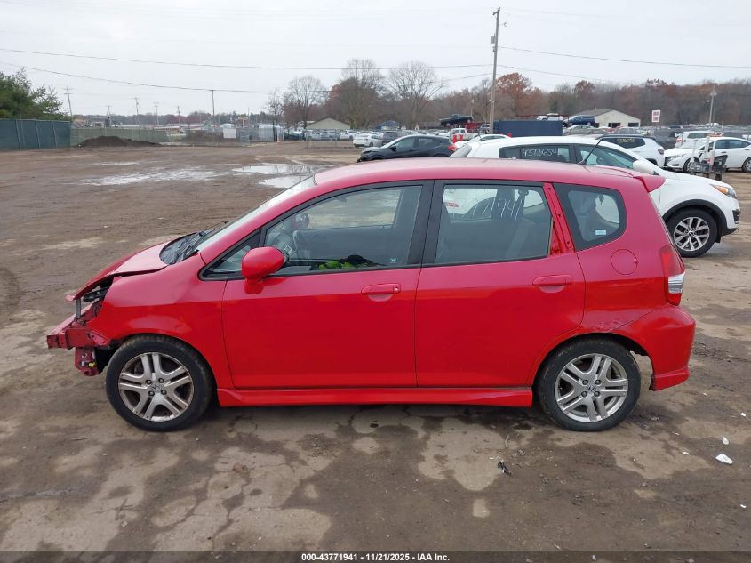 2007 Honda Fit Sport VIN: JHMGD38647S018236 Lot: 43771941