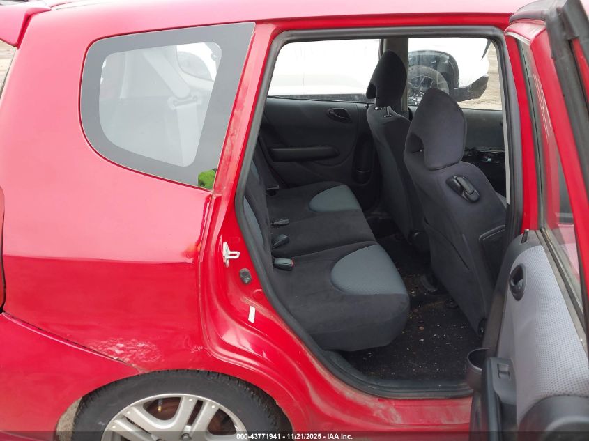 2007 Honda Fit Sport VIN: JHMGD38647S018236 Lot: 43771941