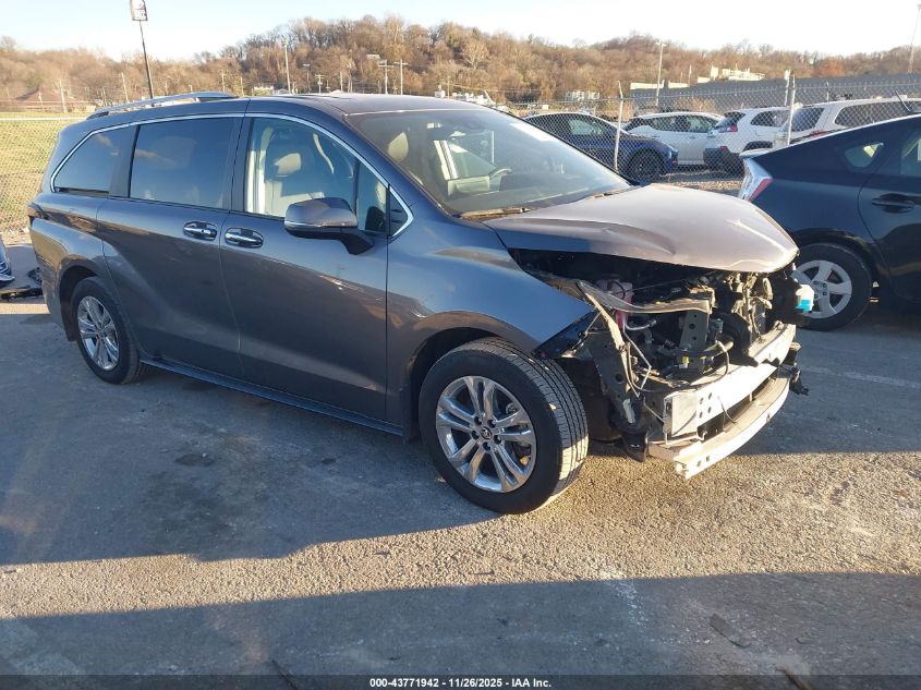 TOYOTA SIENNA PLATINUM