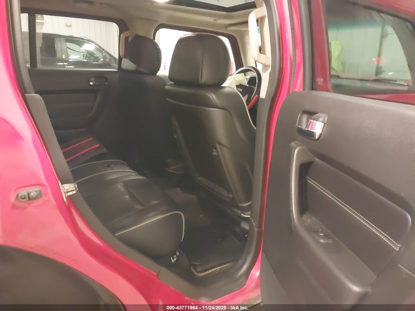 2007 Hummer H3 Suv VIN: 5GTDN13E778139255 Lot: 43771964