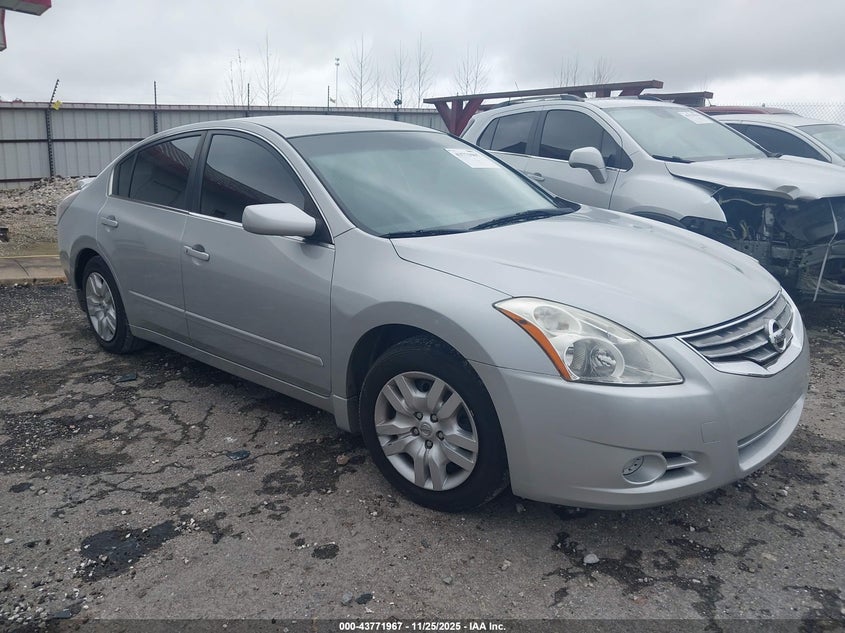 NISSAN ALTIMA 2.5 S