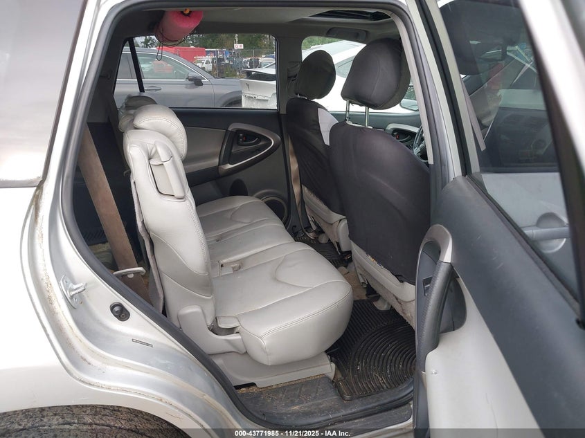 2008 Toyota Rav4 Limited VIN: JTMBD34V685163092 Lot: 43771985