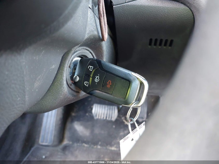 2014 Ford Fusion Se VIN: 3FA6P0H72ER276295 Lot: 43771986