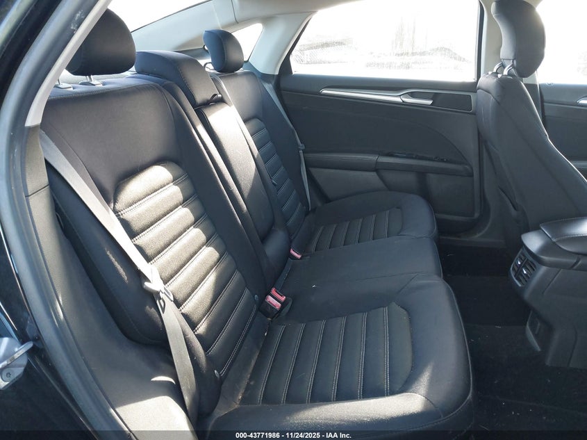 2014 Ford Fusion Se VIN: 3FA6P0H72ER276295 Lot: 43771986