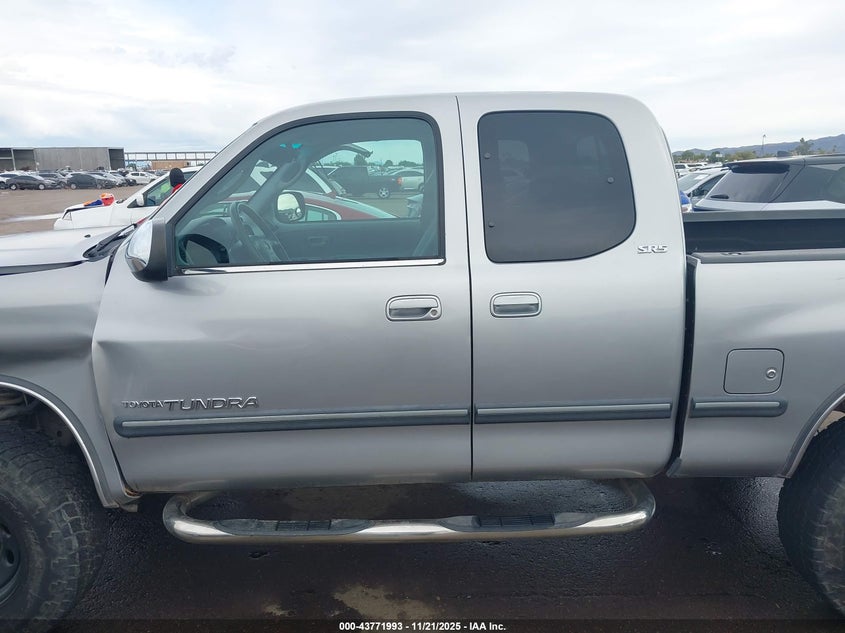 2002 Toyota Tundra Sr5 V8 VIN: 5TBBT44122S272858 Lot: 43771993