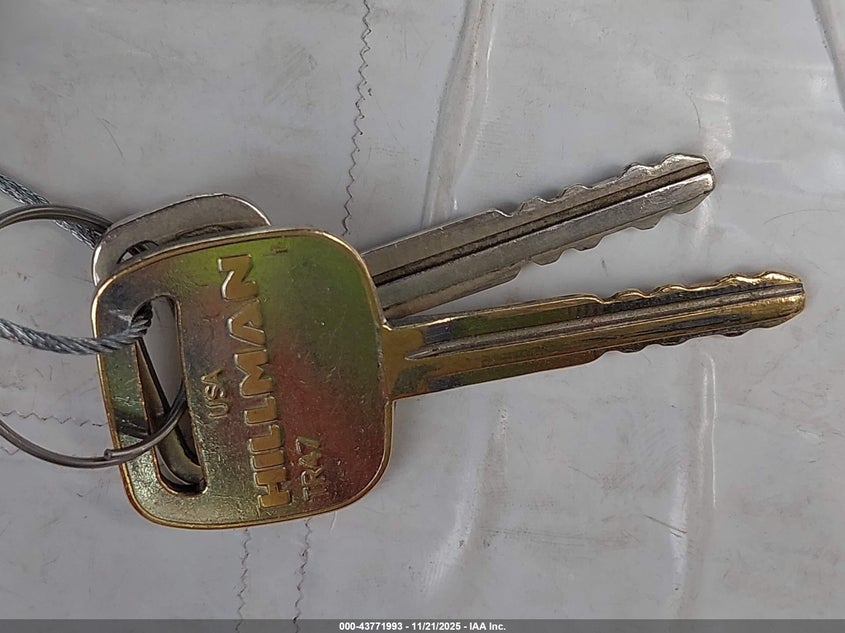 2002 Toyota Tundra Sr5 V8 VIN: 5TBBT44122S272858 Lot: 43771993