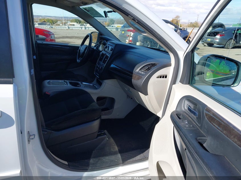 2C4RDGCG8GR318462 2016 DODGE CARAVAN photo no. 5