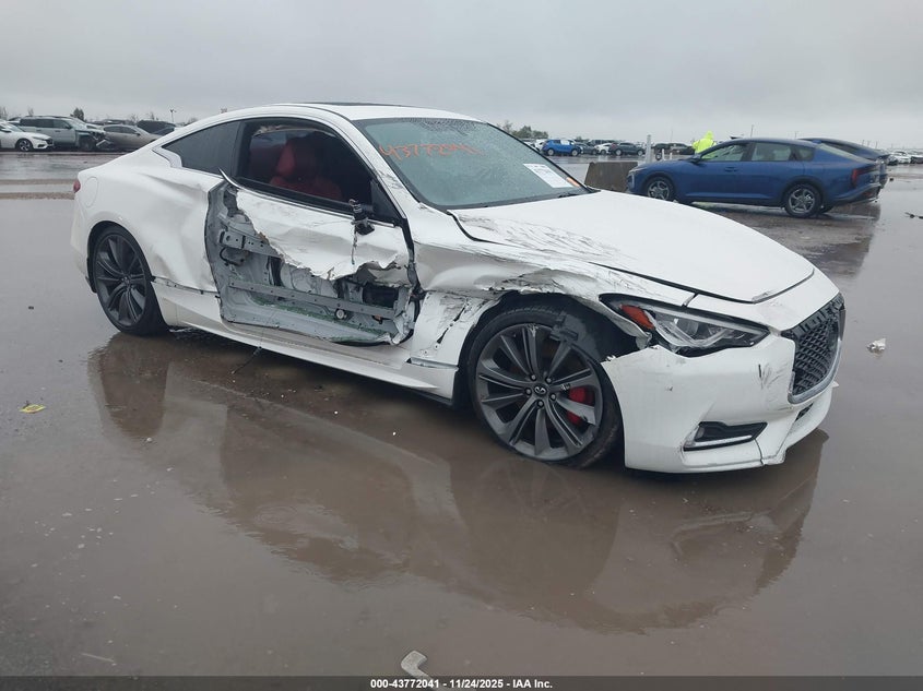 INFINITI Q60 3.0T RED SPORT 400