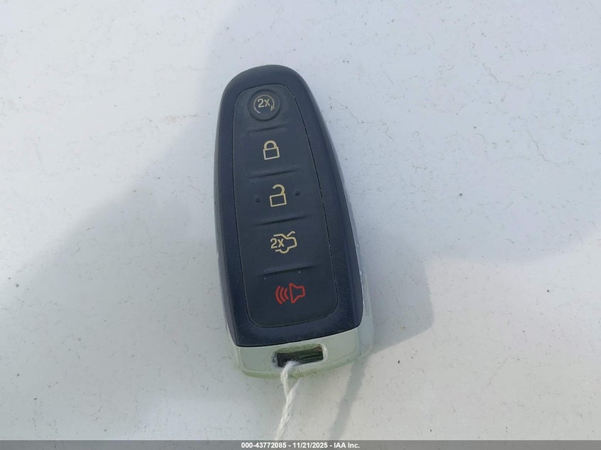 2015 Ford Escape Titanium VIN: 1FMCU9JX9FUC40596 Lot: 43772085