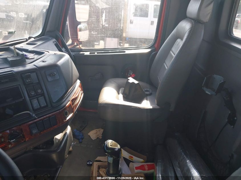 2001 Volvo Vn Vnl VIN: 4V4N19UF01N323320 Lot: 43772086