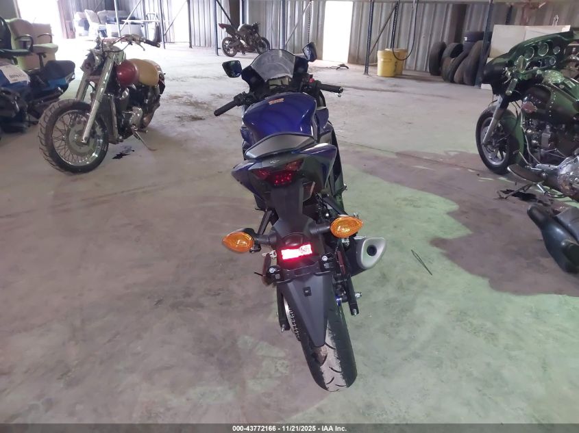 2024 Yamaha Yzfr3 A VIN: MH3RH18Y6RK017758 Lot: 43772166