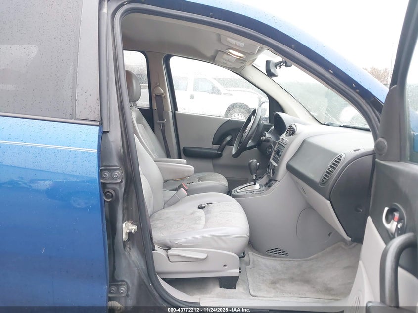 5GZCZ53435S852075 2005 SATURN VUE photo no. 5