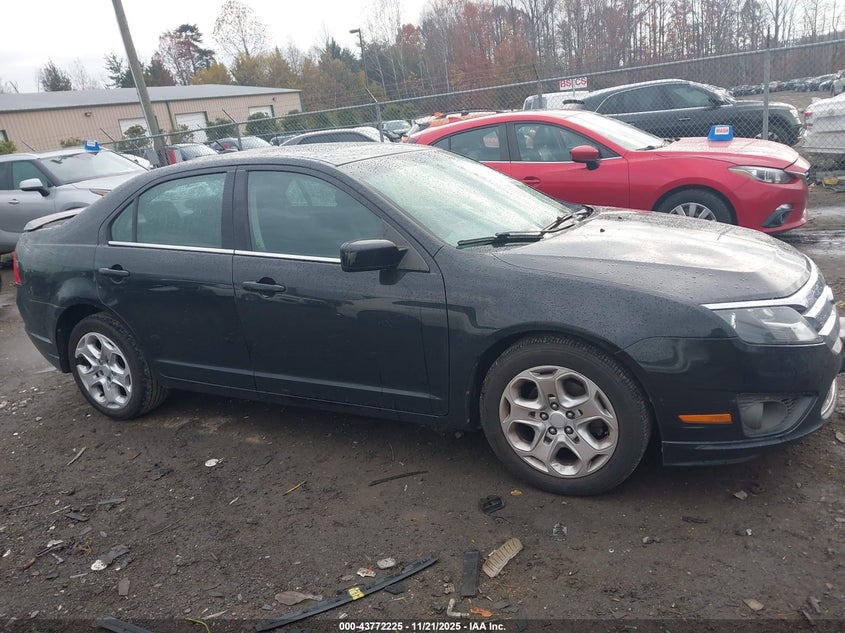 3FAHP0HA1AR261883 2010 FORD FUSION photo no. 13