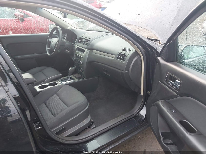 3FAHP0HA1AR261883 2010 FORD FUSION photo no. 5