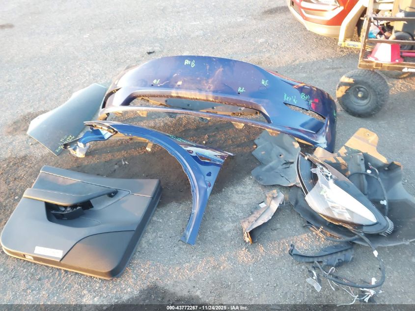 2020 Tesla Model Y Long Range Dual Motor All-Wheel Drive/Performance Dual Motor All-Wheel Drive VIN: 5YJYGDEF8LF001597 Lot: 43772267