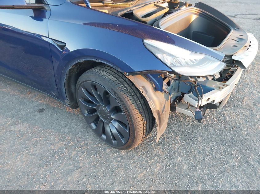 2020 Tesla Model Y Long Range Dual Motor All-Wheel Drive/Performance Dual Motor All-Wheel Drive VIN: 5YJYGDEF8LF001597 Lot: 43772267