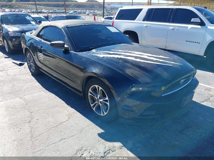 FORD MUSTANG V6 PREMIUM