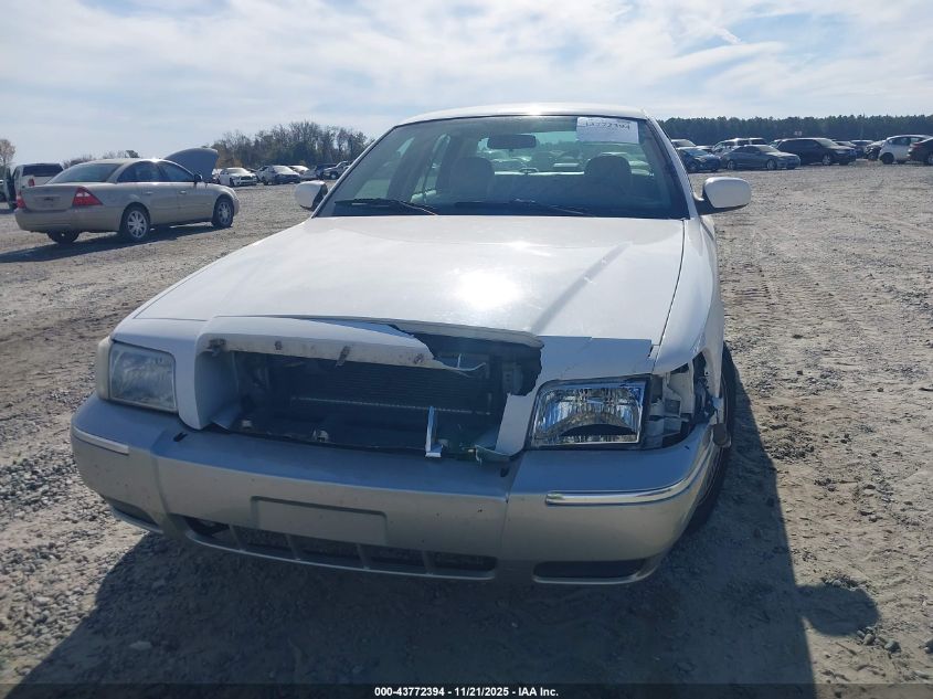2008 Mercury Grand Marquis Gs VIN: 2MEFM74V98X632701 Lot: 43772394