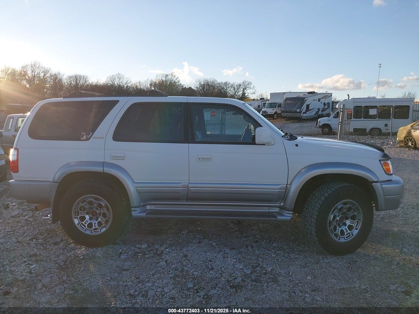 2000 Toyota 4Runner Limited V6 VIN: JT3HN87R8Y9036117 Lot: 43772403