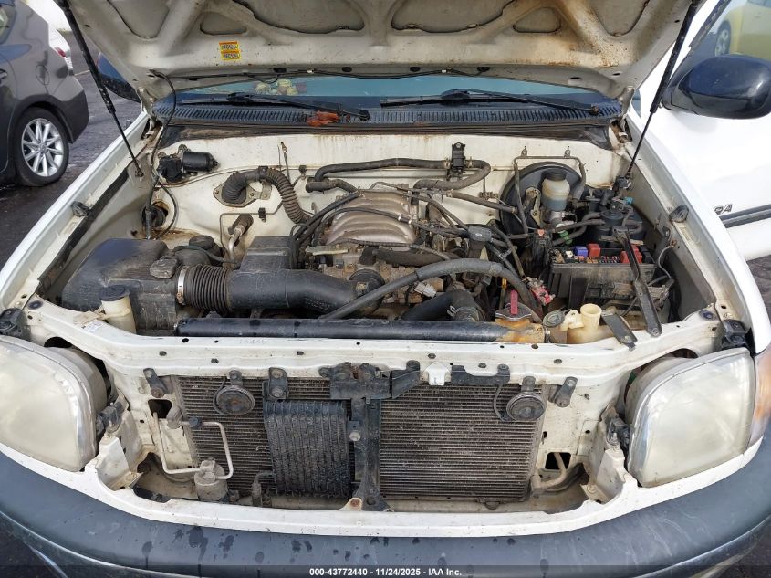 2000 Toyota Tundra Sr5 V8 VIN: 5TBBT441XYS032434 Lot: 43772440