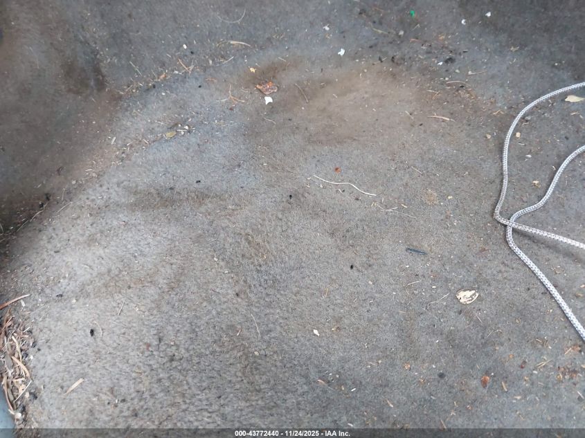 2000 Toyota Tundra Sr5 V8 VIN: 5TBBT441XYS032434 Lot: 43772440