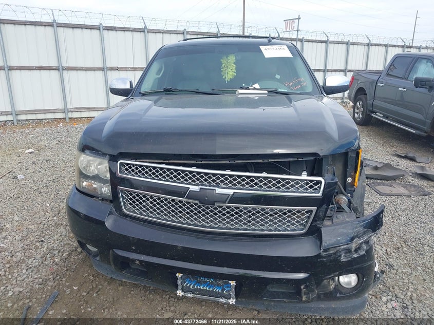 2009 Chevrolet Tahoe Ltz VIN: 1GNFK33059R286140 Lot: 43772466
