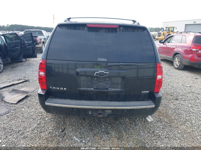 2009 Chevrolet Tahoe Ltz VIN: 1GNFK33059R286140 Lot: 43772466