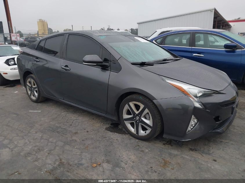 TOYOTA PRIUS FOUR TOURING