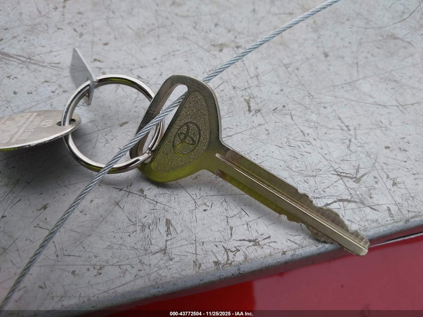 2005 Toyota Camry Le VIN: 4T1BE32K65U433182 Lot: 43772504