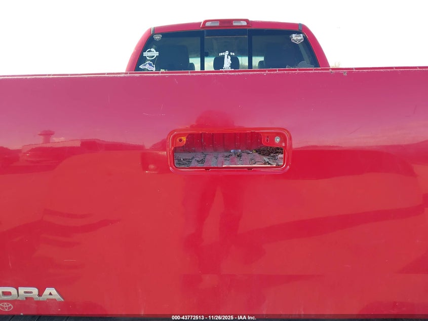 2007 Toyota Tundra Limited 5.7L V8 VIN: 5TBBV58167S450580 Lot: 43772513