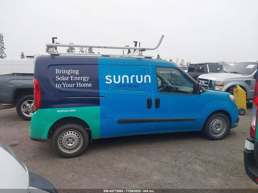 2022 Ram Promaster City Cargo Van VIN: ZFBHRFAB0N6W37568 Lot: 43772564