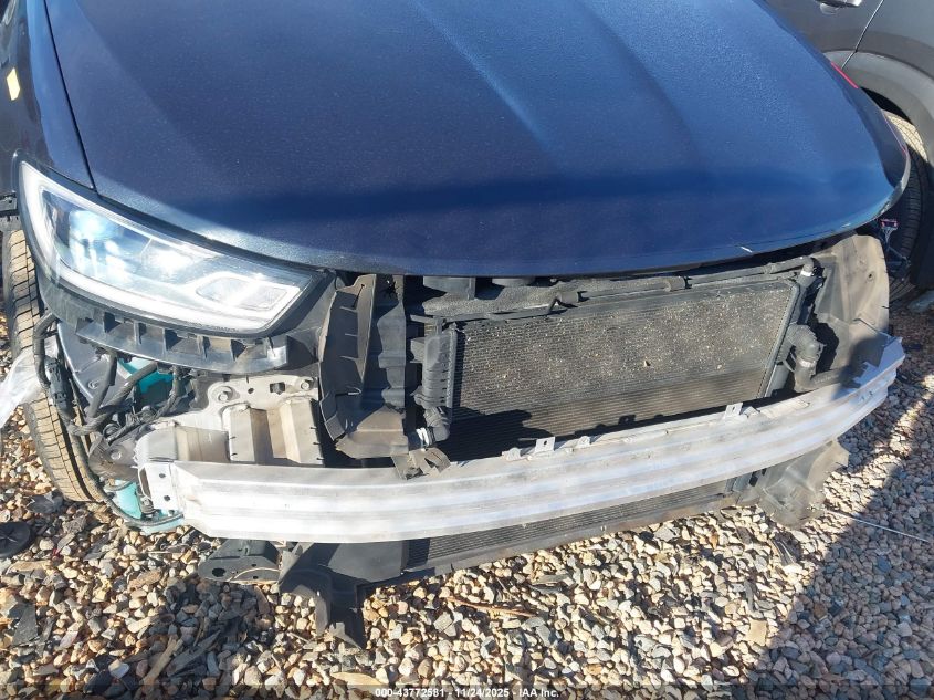 2021 Chrysler Pacifica Hybrid Touring L VIN: 2C4RC1L72MR594048 Lot: 43772581