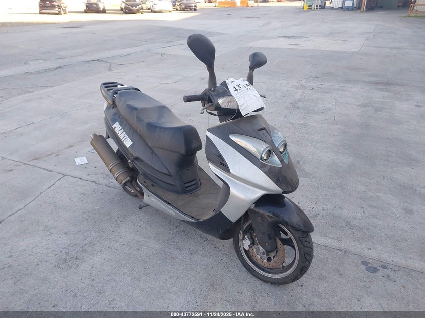 LD6TCK0778L901890 2008   photo no. 1