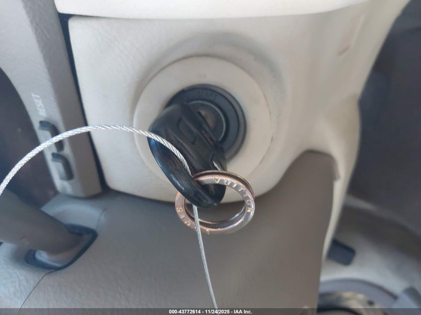 2003 Lexus Ls 430 VIN: JTHBN30F730120882 Lot: 43772614