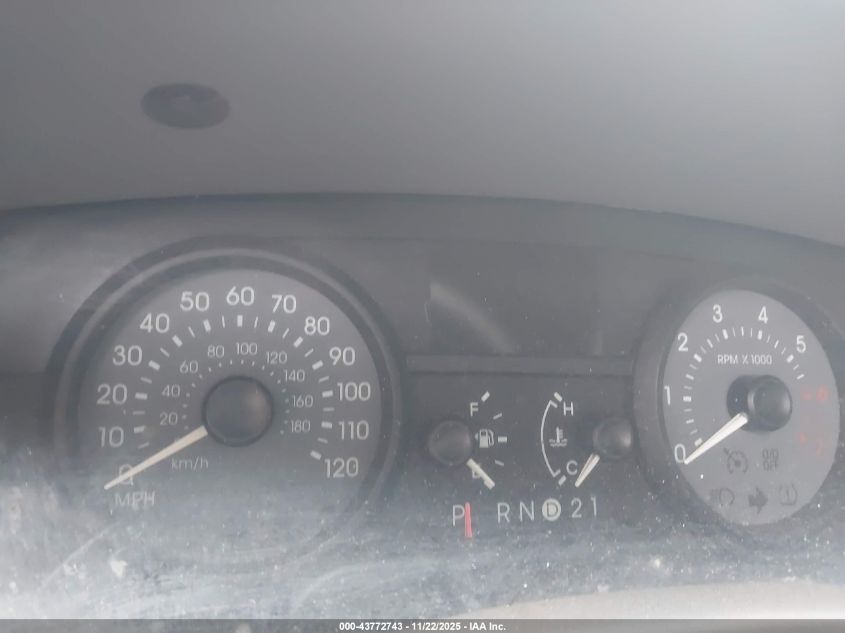 2008 Mercury Grand Marquis Ls VIN: 2MEFM75VX8X620104 Lot: 43772743