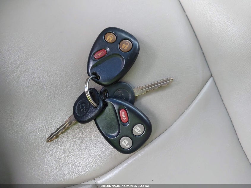 2003 Chevrolet Tahoe Z71 VIN: 1GNEK13Z43R259405 Lot: 43772746