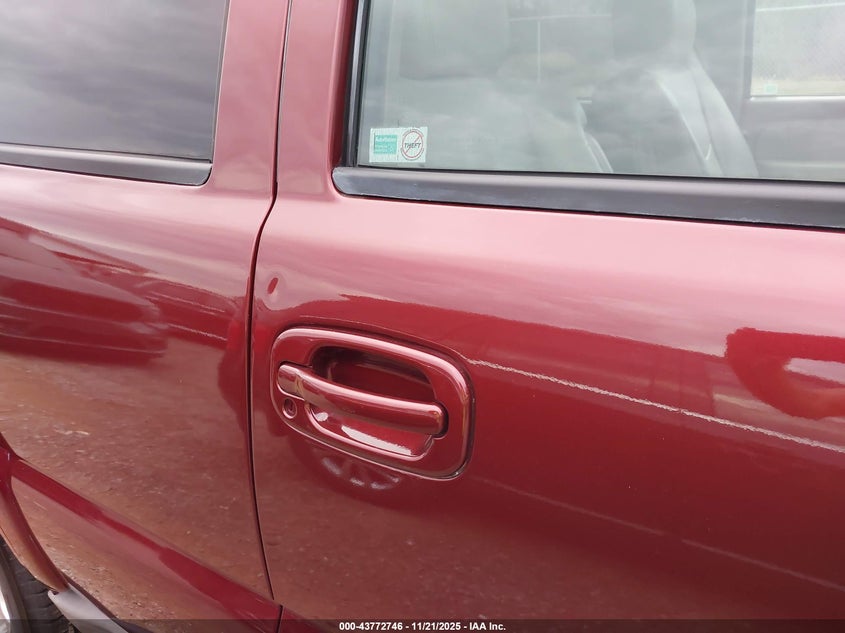 2003 Chevrolet Tahoe Z71 VIN: 1GNEK13Z43R259405 Lot: 43772746