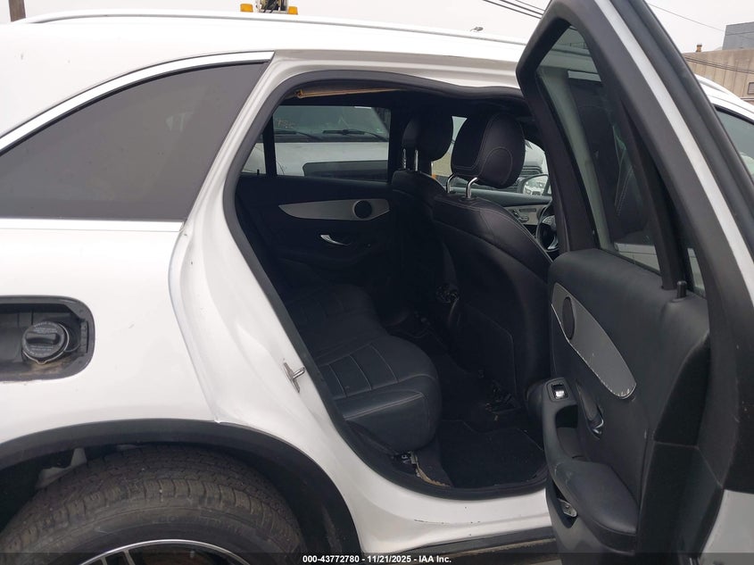 2019 Mercedes-Benz Glc 300 4Matic VIN: WDC0G4KB0KV195776 Lot: 43772780