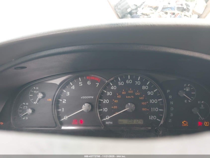 2005 Toyota Sequoia Sr5 V8 VIN: 5TDZT34A35S253756 Lot: 43772788