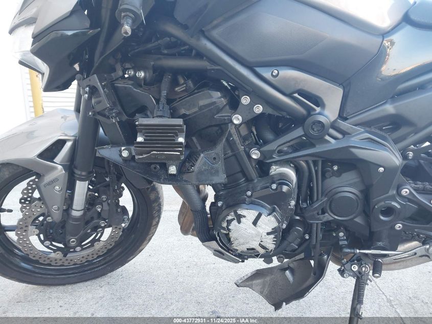 2023 Kawasaki Zr900 F VIN: ML5ZRDF19PDA57527 Lot: 43772931