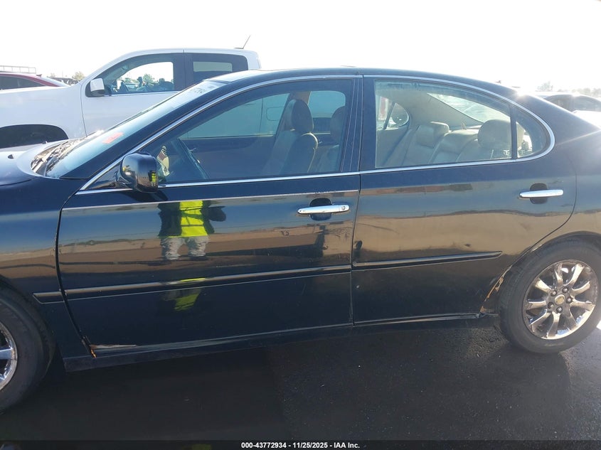 2002 Lexus Es 300 VIN: JTHBF30G520081908 Lot: 43772934