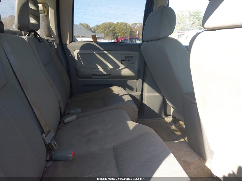 2006 Dodge Dakota Slt VIN: 1D7HE48K06S652752 Lot: 43773002