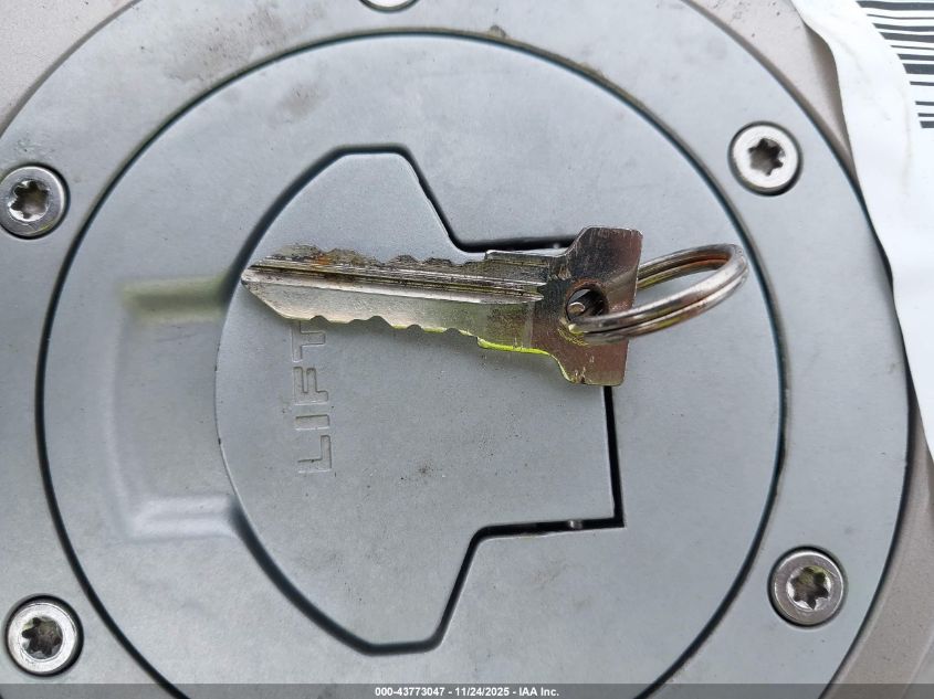 2001 BMW R1100 Rt VIN: WB10418A01ZT70155 Lot: 43773047