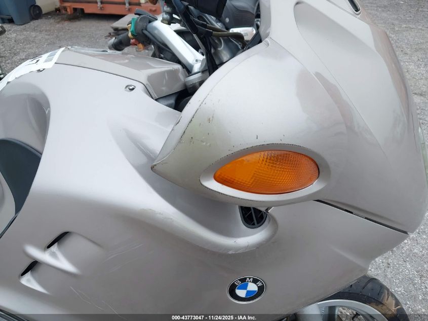 2001 BMW R1100 Rt VIN: WB10418A01ZT70155 Lot: 43773047