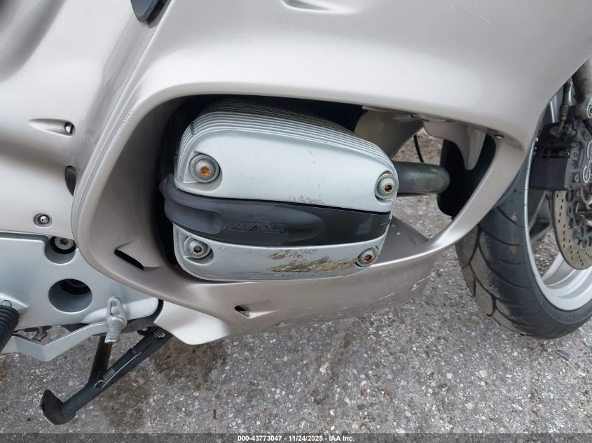 2001 BMW R1100 Rt VIN: WB10418A01ZT70155 Lot: 43773047